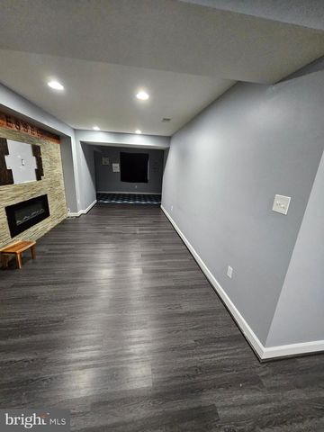 14 MERIDIAN BLVD, Bear, DE 19701