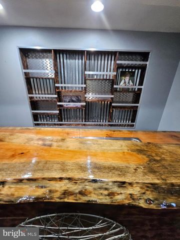 14 MERIDIAN BLVD, Bear, DE 19701