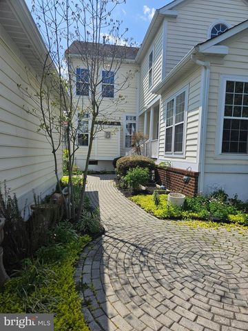 14 MERIDIAN BLVD, Bear, DE 19701