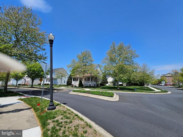 14 MERIDIAN BLVD, Bear, DE 19701