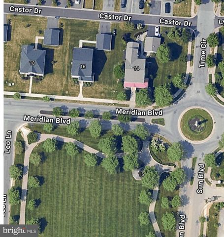 14 MERIDIAN BLVD, Bear, DE 19701