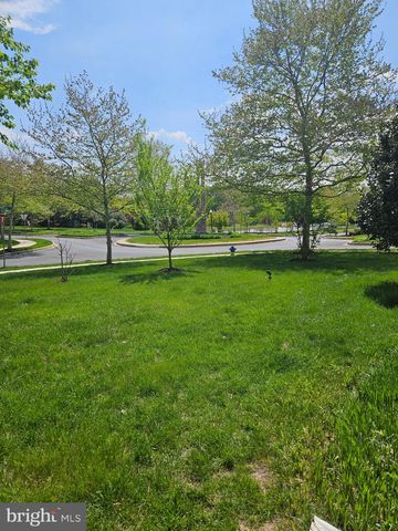 14 MERIDIAN BLVD, Bear, DE 19701