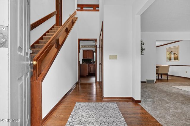 6815 Kristi Lynne Lane, Toledo, OH 43617
