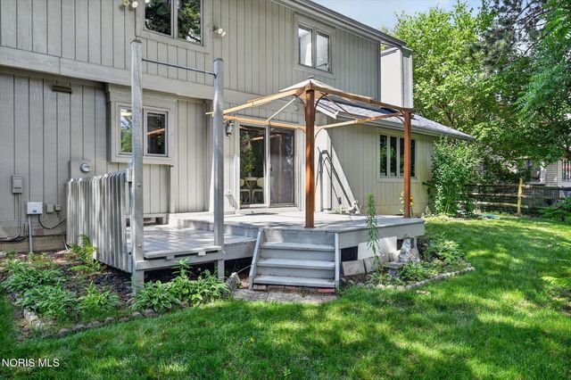 6815 Kristi Lynne Lane, Toledo, OH 43617