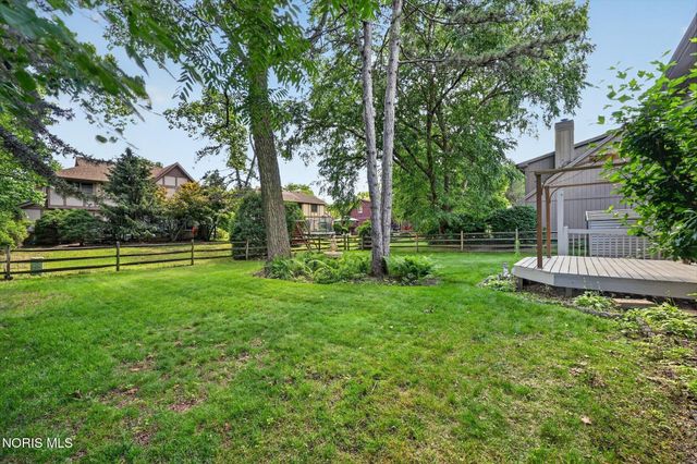 6815 Kristi Lynne Lane, Toledo, OH 43617