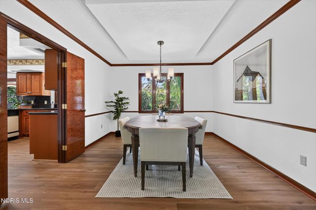 6815 Kristi Lynne Lane, Toledo, OH 43617
