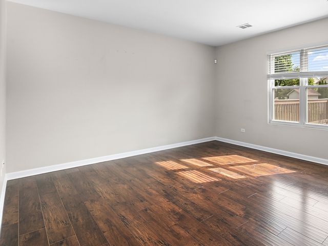 5301 Whisper Meadow Court, Plainfield, IL 60586