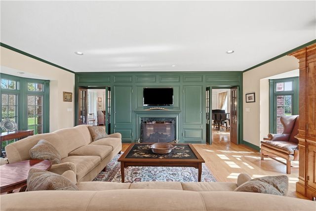 600 Backbone Road, Sewickley Heights, PA 15143