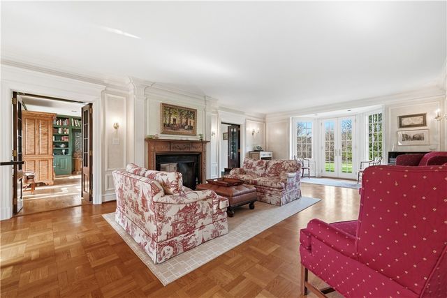 600 Backbone Road, Sewickley Heights, PA 15143