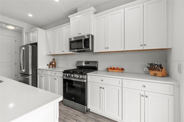 9924 CRYSTAL ISLE CIRCLE, Sarasota, FL 34241