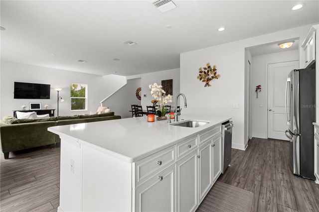 9924 CRYSTAL ISLE CIRCLE, Sarasota, FL 34241