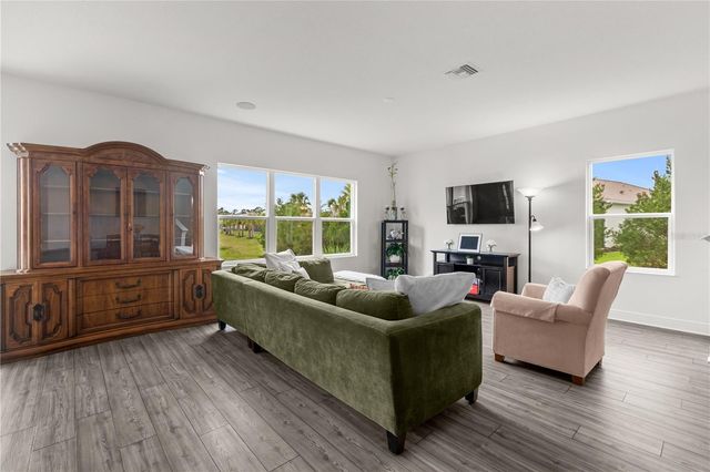 9924 CRYSTAL ISLE CIRCLE, Sarasota, FL 34241