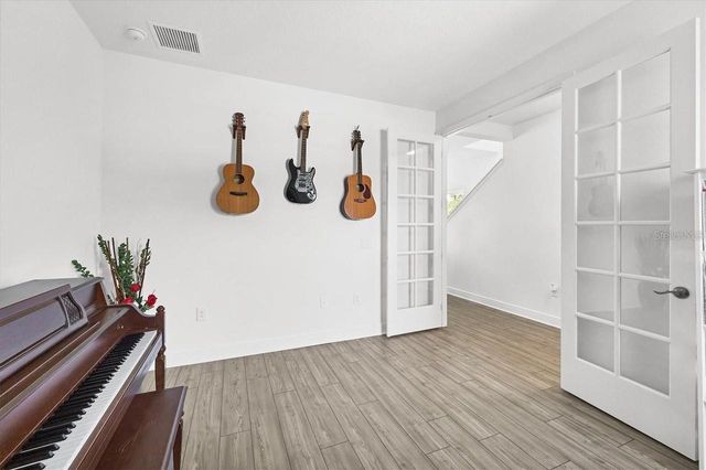 9924 CRYSTAL ISLE CIRCLE, Sarasota, FL 34241