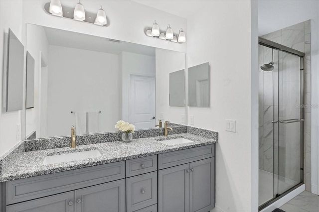 9924 CRYSTAL ISLE CIRCLE, Sarasota, FL 34241