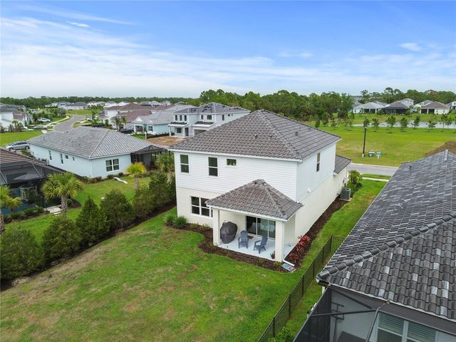 9924 CRYSTAL ISLE CIRCLE, Sarasota, FL 34241