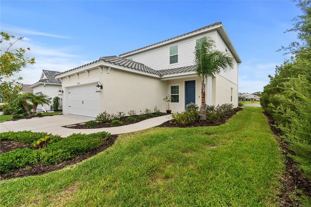 9924 CRYSTAL ISLE CIRCLE, Sarasota, FL 34241