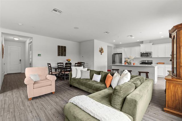 9924 CRYSTAL ISLE CIRCLE, Sarasota, FL 34241