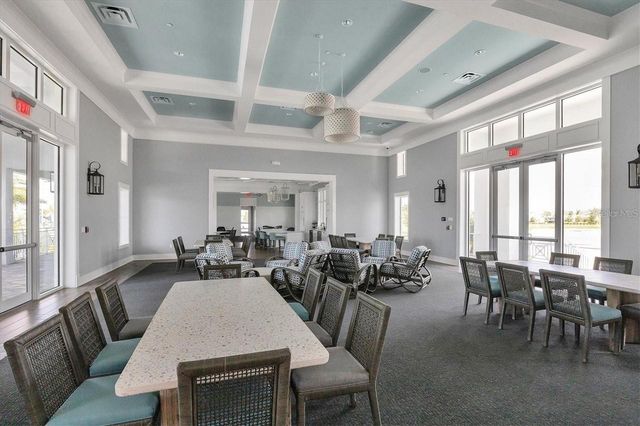 9924 CRYSTAL ISLE CIRCLE, Sarasota, FL 34241