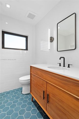 2345 SW 23rd Ter 0, Miami, FL 33145