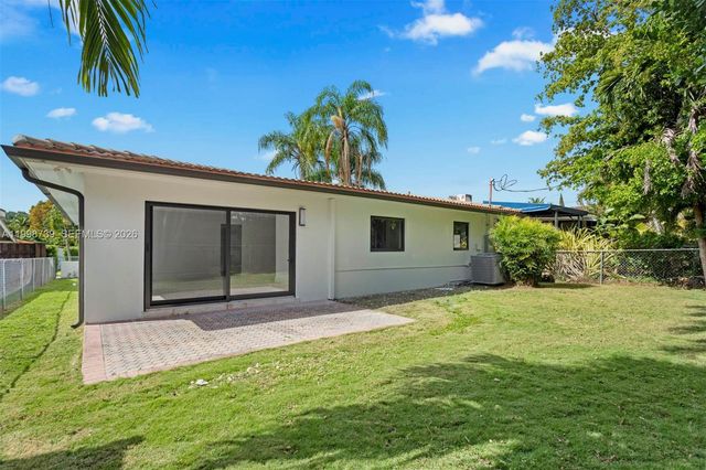2345 SW 23rd Ter 0, Miami, FL 33145