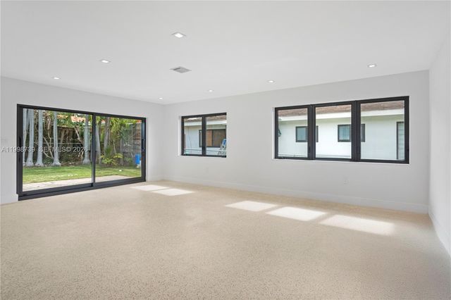 2345 SW 23rd Ter 0, Miami, FL 33145