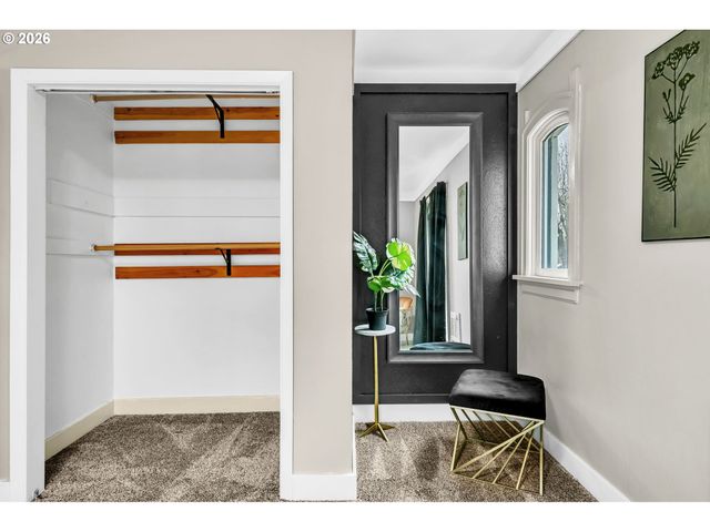 648 JUNIPER St, Junction City, OR 97448