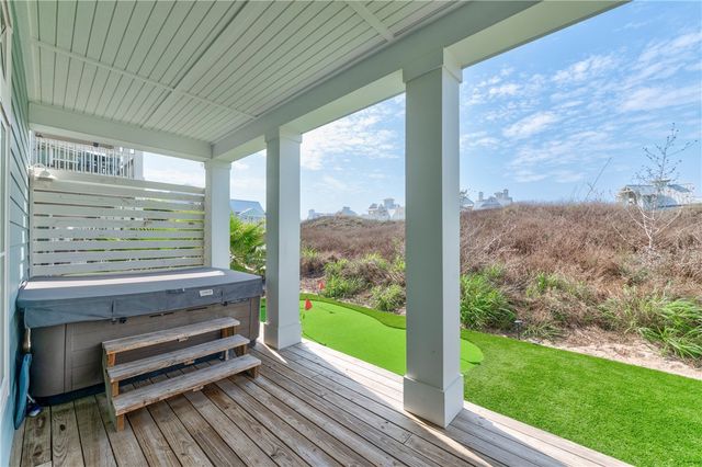 288 Hide Away Dr, Port Aransas, TX 78373