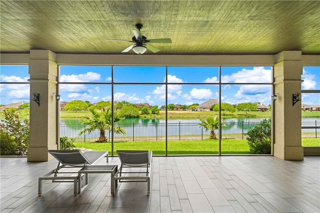8549 King River Ct, Corpus Christi, TX 78414