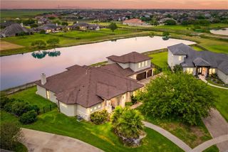8549 King River Ct, Corpus Christi, TX 78414