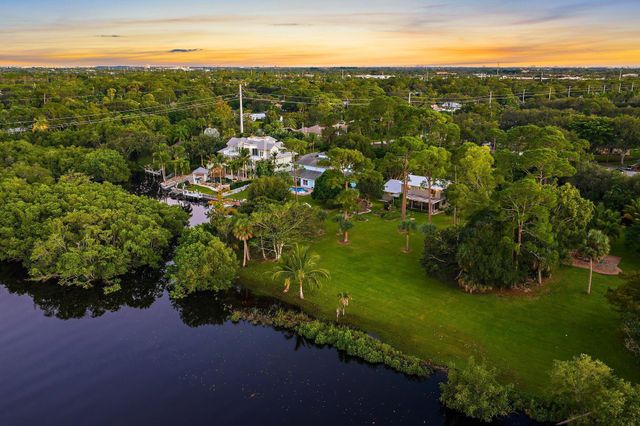 6035 N 180th St Street N, Jupiter, FL 33458