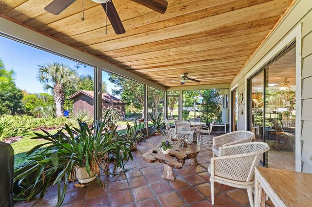6035 N 180th St Street N, Jupiter, FL 33458