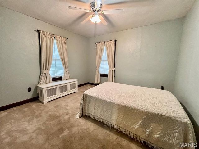 30 N Indiana Avenue, Belleville, IL 62221
