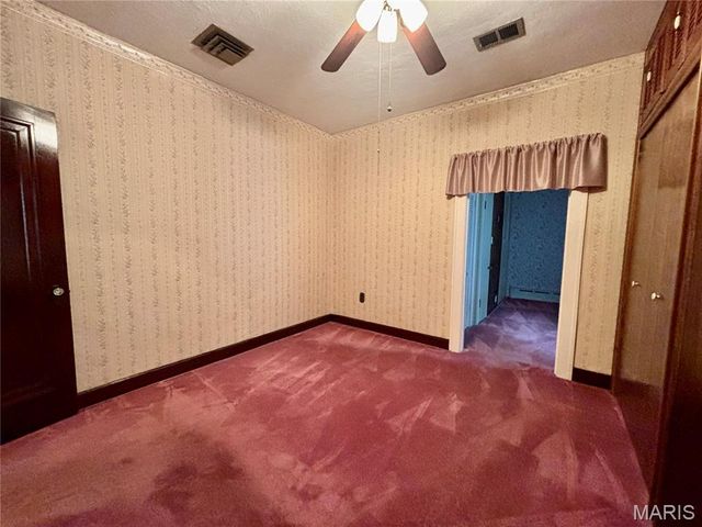 30 N Indiana Avenue, Belleville, IL 62221
