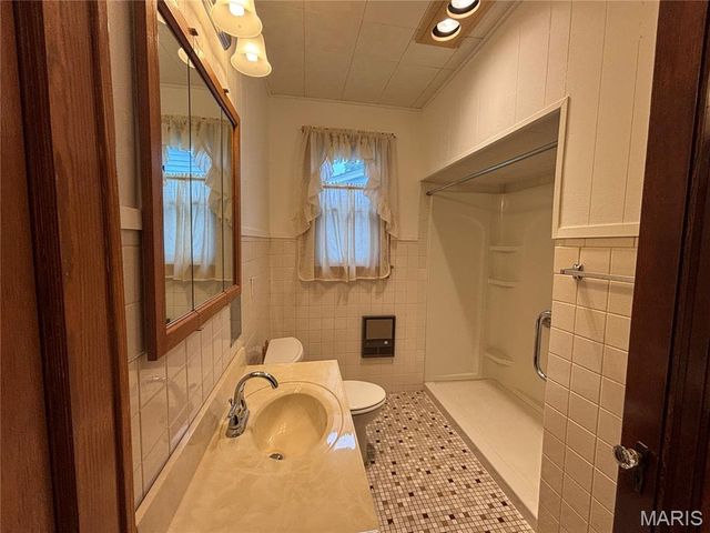 30 N Indiana Avenue, Belleville, IL 62221