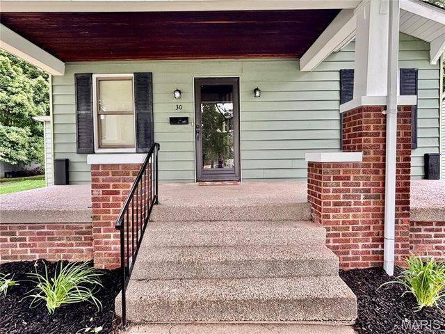 30 N Indiana Avenue, Belleville, IL 62221