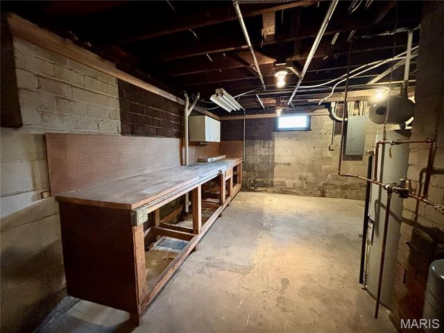 30 N Indiana Avenue, Belleville, IL 62221