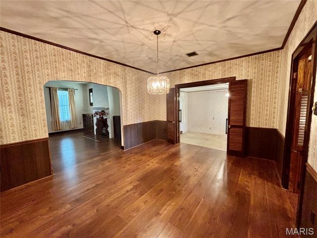 30 N Indiana Avenue, Belleville, IL 62221