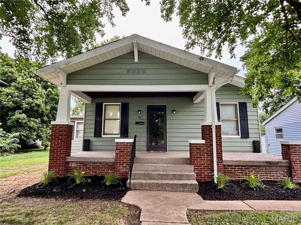30 N Indiana Avenue, Belleville, IL 62221