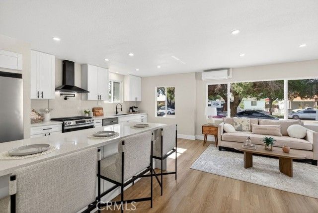 1119 Magnolia, Santa Ana, CA 92707