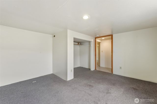 1055 E E ISAACS Avenue E, Walla Walla, WA 99362