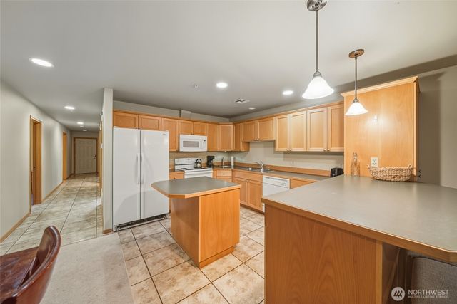 1055 E E ISAACS Avenue E, Walla Walla, WA 99362