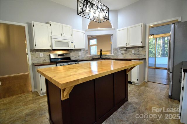 9518 Errington Lane, Mint Hill, NC 28227