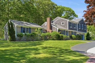 202 Quaker Road, Falmouth, MA 02540