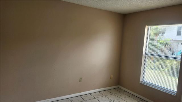 1732 MITTEN TERRACE, Deltona, FL 32738