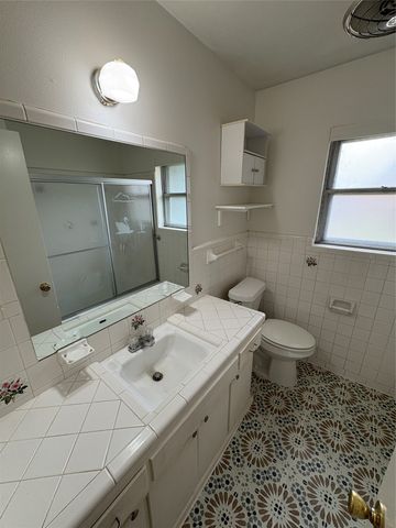 1705 Westchester Street, Denton, TX 76201