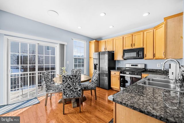 42923 PAMPLIN TER, Chantilly, VA 20152