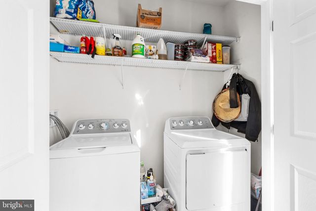 42923 PAMPLIN TER, Chantilly, VA 20152