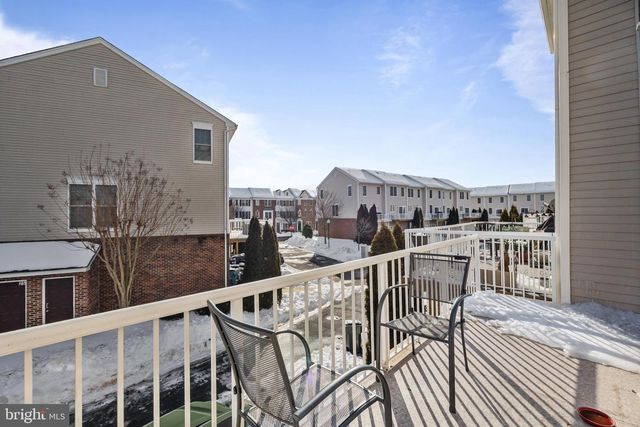 42923 PAMPLIN TER, Chantilly, VA 20152