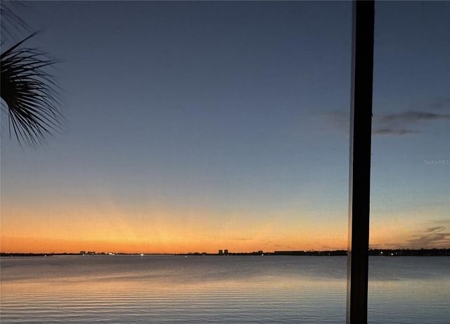 920 TIDEWATER SHORES LOOP 301, Bradenton, FL 34208
