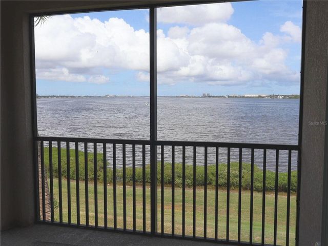 920 TIDEWATER SHORES LOOP 301, Bradenton, FL 34208